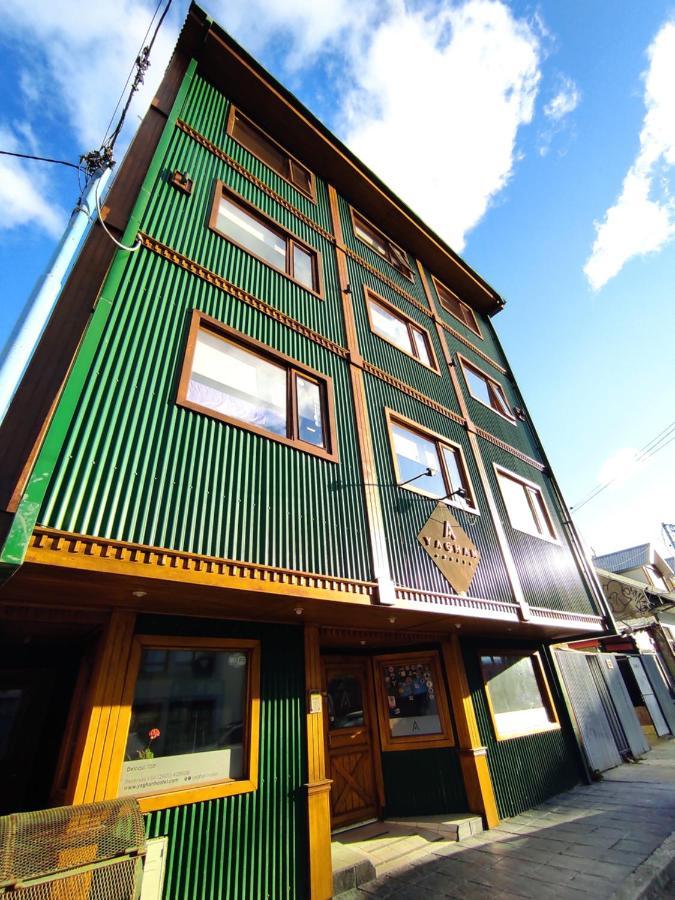 Yaghan Hostel Ushuaia Exterior photo