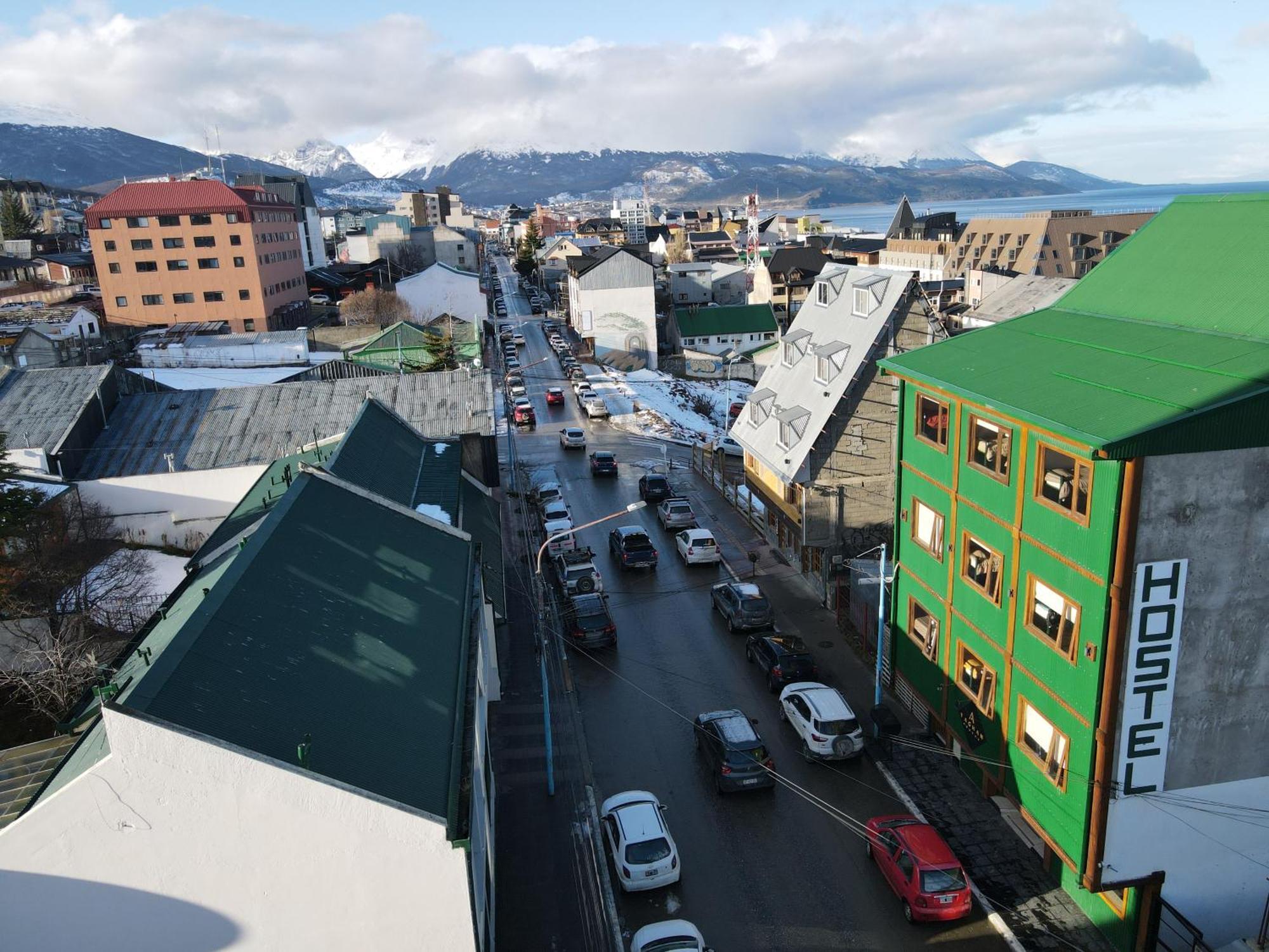 Yaghan Hostel Ushuaia Exterior photo